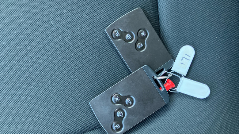 Renault Captur 1.3 TCE 150 Iconic 5dr EDC Petrol Hatchback